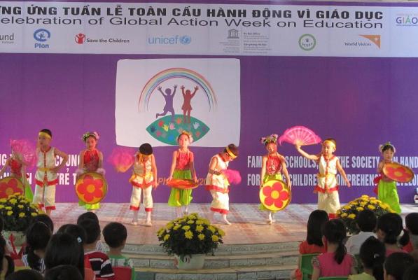 Hưởng ứng Tuần lễ toàn cầu hành động vì giáo dục cho mọi người năm 2012